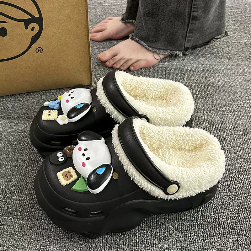 2025秋冬新款毛茸茸洞洞鞋女时尚外穿保暖家居棉鞋增高厚底舒适棉