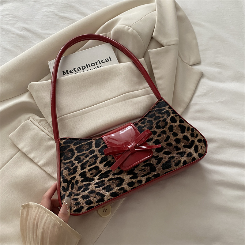 Borsa a spalla elegante da donna con stampa leopardata versatile_voghion.com