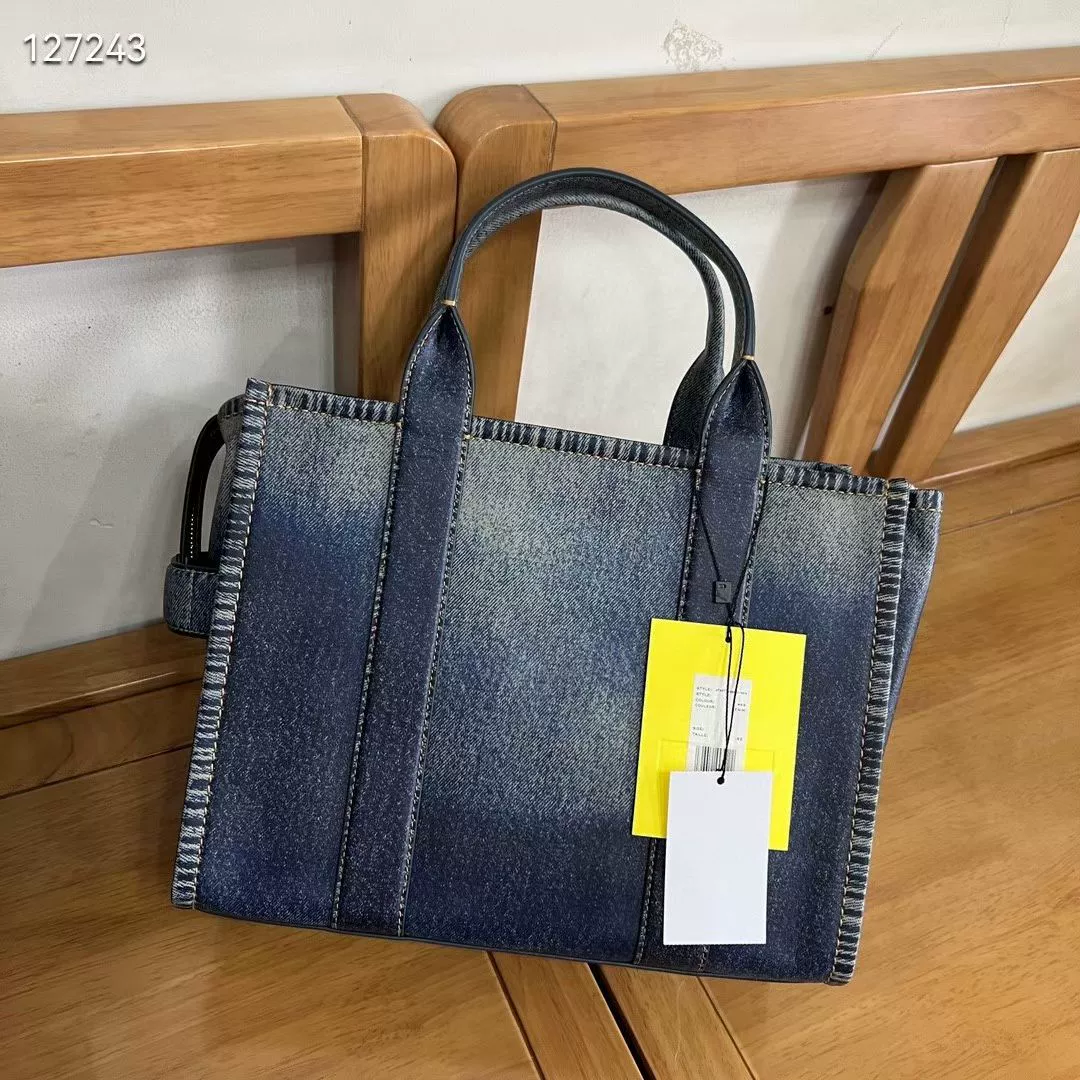 Denim leather one-shoulder bag, fashionable bag strap, European style