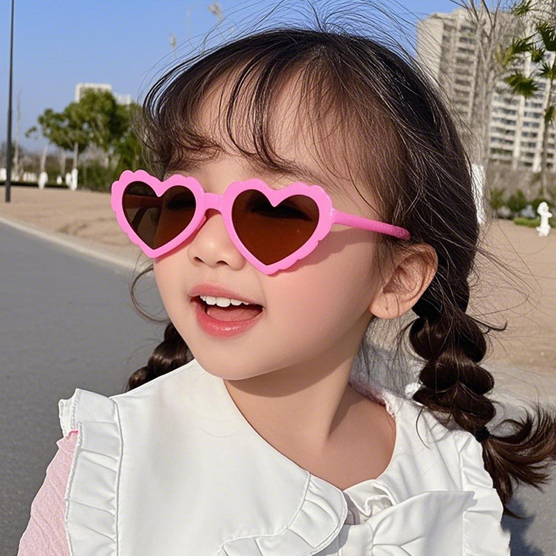 Gafas de Sol Infantiles en Forma de Corazón con Protección UV400 para Protección Solar y Viajes