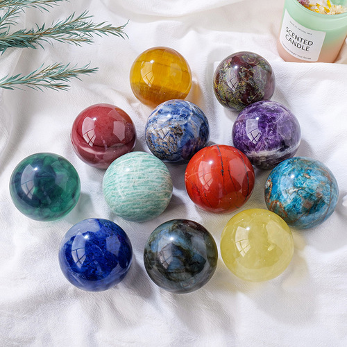 6cm natural crystal ball ornaments, crystal raw stone polished home office feng shui ball crystal crafts wholesale