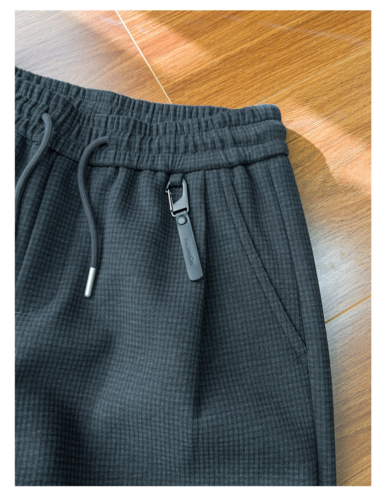 UNF Plaid Straight-Leg Sweatpants