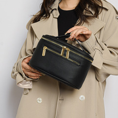 Hot-selling influencer-approved lychee-pattern cosmetic bag—large capacity, multi-compartment travel organizer, perfect for toiletries and makeup storage. Direct shipping available.