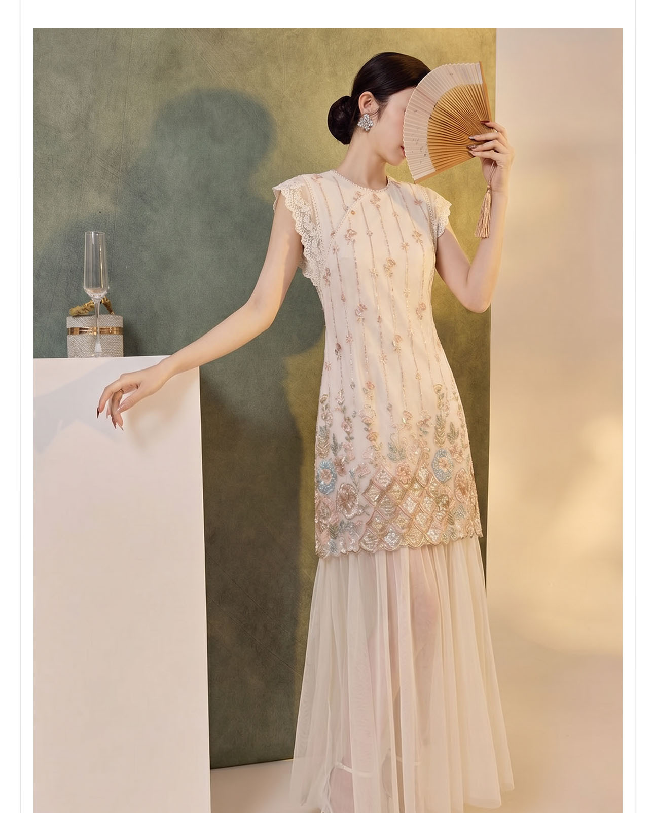 Váy dài ren hai lớp tay áo lưới đính sequin thêu giả — Hồng Hạnh chi tiết 9