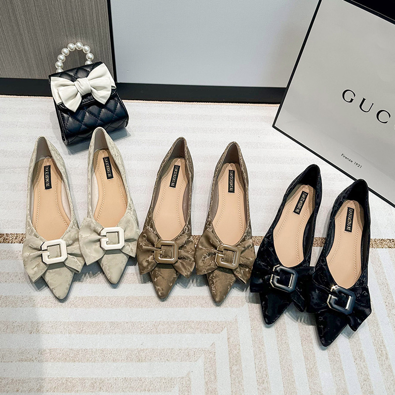 甜美气质晚晚风单鞋女蝴蝶结金属扣懒人鞋一脚蹬浅口平底粗跟单鞋|ms