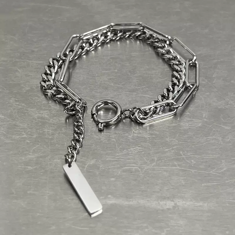 春夏新款欧美设计网红同款高街风金属链条交错锆石ins手链女精致