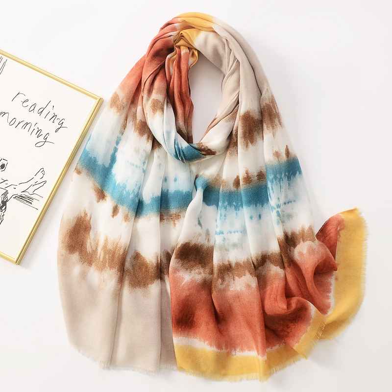 Comercio exterior estilo coreano Venta caliente algodón y lino sensación bufanda gradiente de moda bufanda suave primavera y verano viajes protector solar chal fino