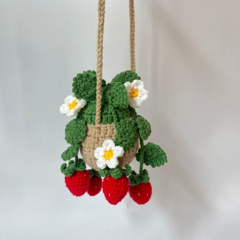 Handmade Yarn-Woven Car Hanging Strawberry Basket Ornament, Ins-Style Home Decoration Finished Product, Cross-Border Hot Seller