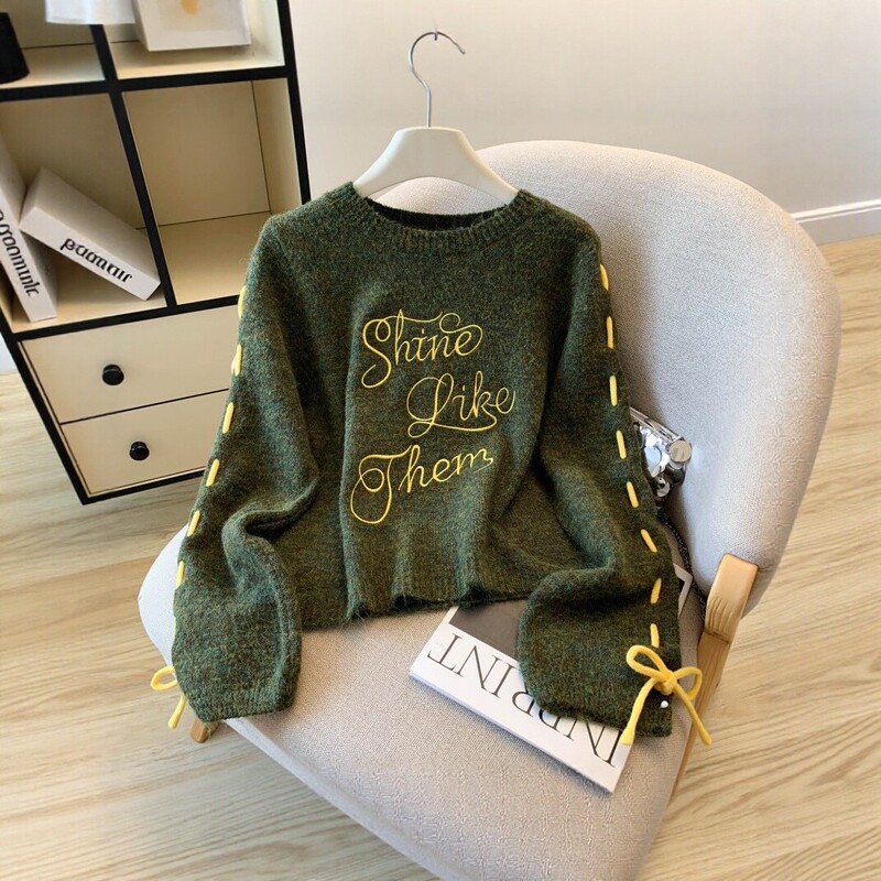Green Vintage Embroidered Knit Straight-Shoulder Sweater for Women, 2026 Fall/Winter New Style, Plus Size, Mohair Christmas Top Green Vintage Embroidered Knit Straight-Shoulder Sweater for Women, 2026 Fall/Winter New Style, Plus Size, Mohair Christmas Top