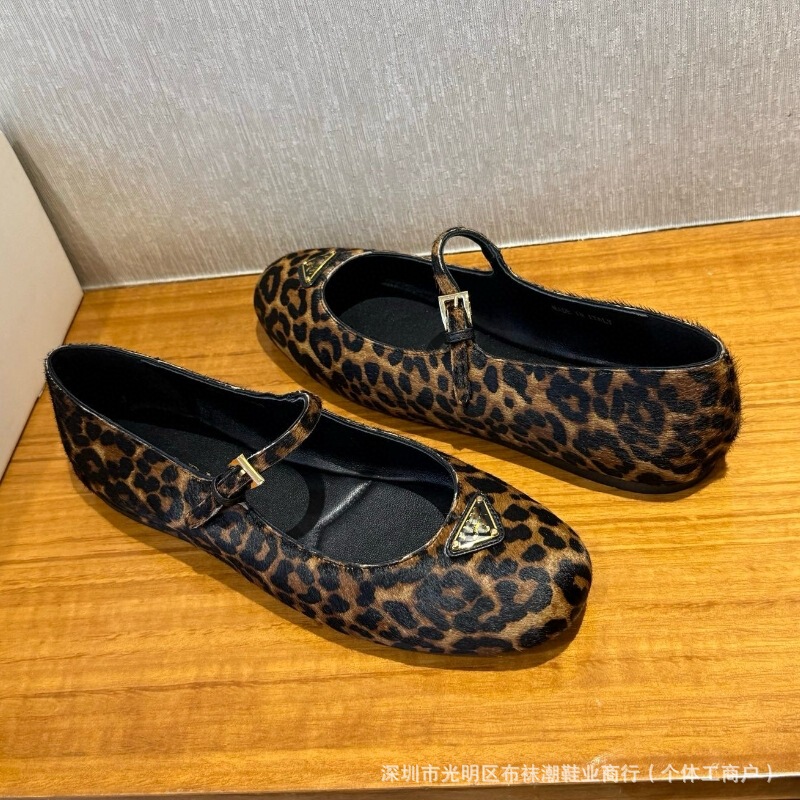 2025春秋新款英伦风芭蕾舞鞋女潮流时尚浅口百搭单鞋平底玛丽珍鞋|undefined