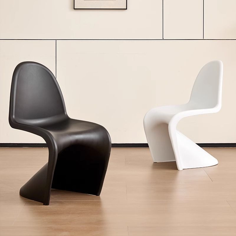 北欧简约餐椅现代高档酒店网红潘东椅设计凳子梳妆椅餐厅塑料椅子