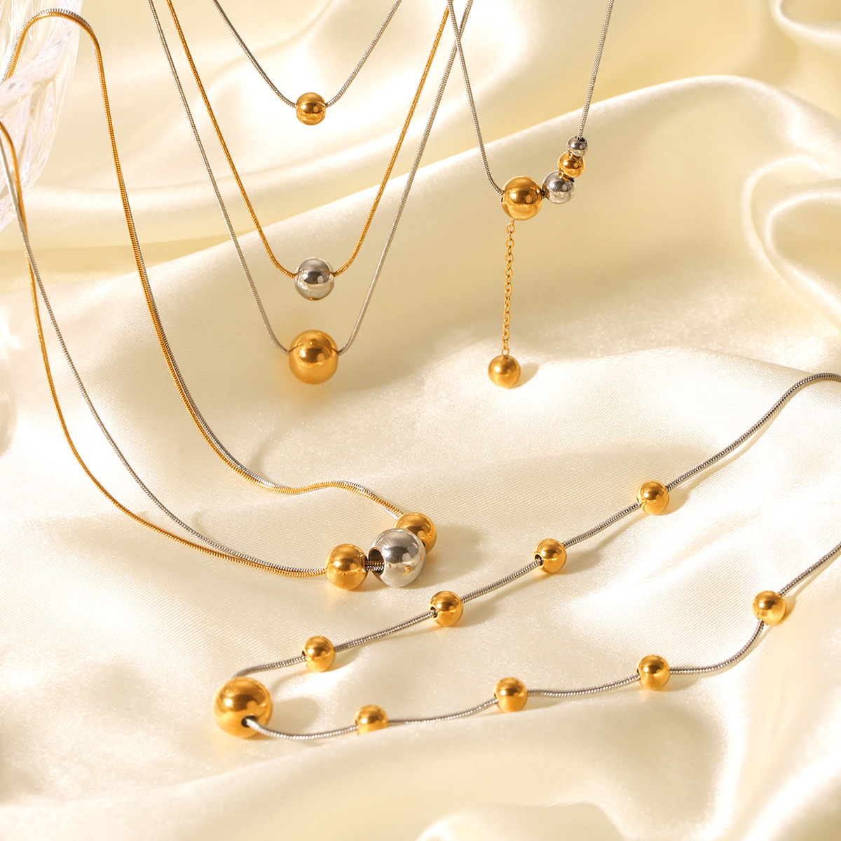 11g Weight PVD Coated Real Gold Plated Round 304 Stainless Steel Vintage Style Waterproof Non Tarnish 304 Stainless Steel Lobster Trigger Clasp Closure Double Layer Necklaces Pendant Necklace Necklace
