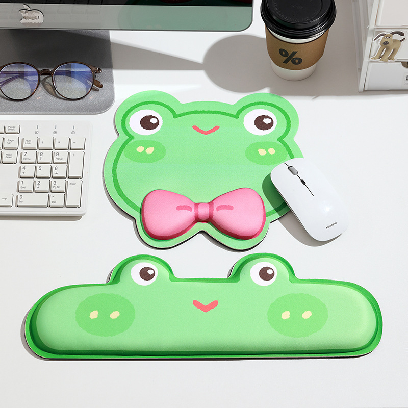 Alfombrillas de ratón transfronterizas, divertidas y variadas, reposamuñecas, alfombrillas de ratón de alta calidad con formas especiales, alfombrillas de ratón de dibujos animados para hombres y mujeres