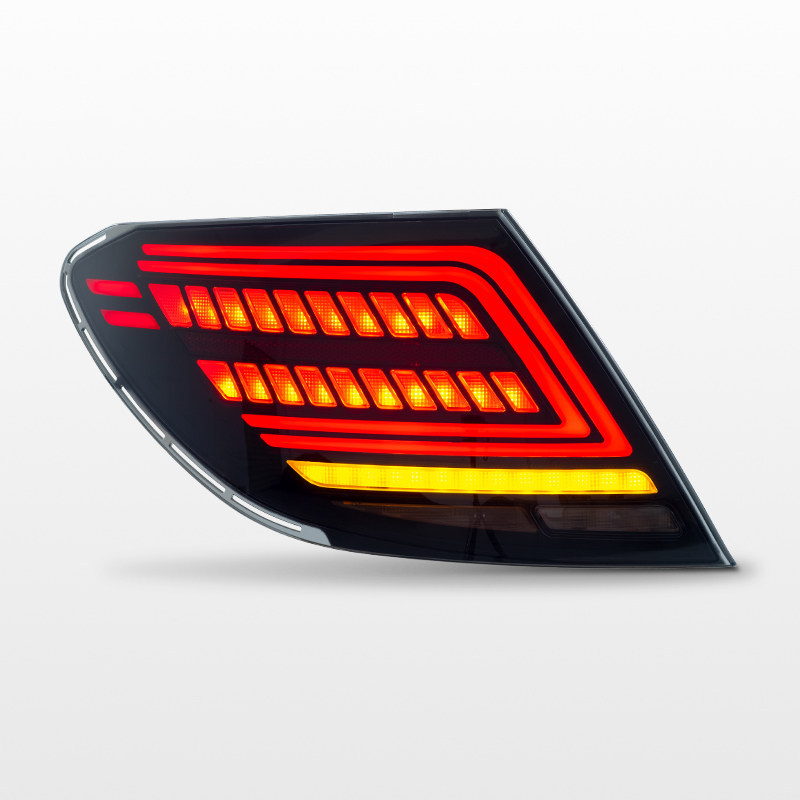 Suitable for 07-14 Mercedes-Benz C-Class W204 Tail Light Assembly Modification C200260 Led Running Lights with Sequential Turn Signals