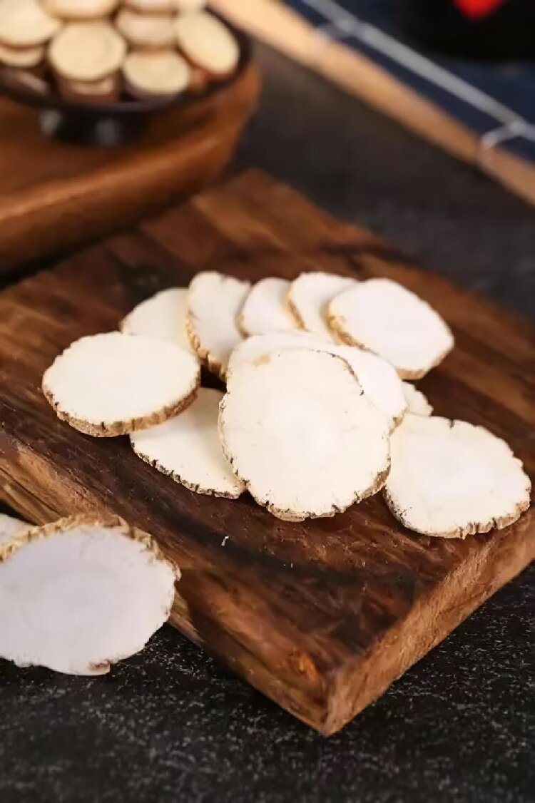 Bai Zhi Slices (Angelica dahurica) — Sulfur-Free Sichuan Dried Food Herb & Natural Spice specifications