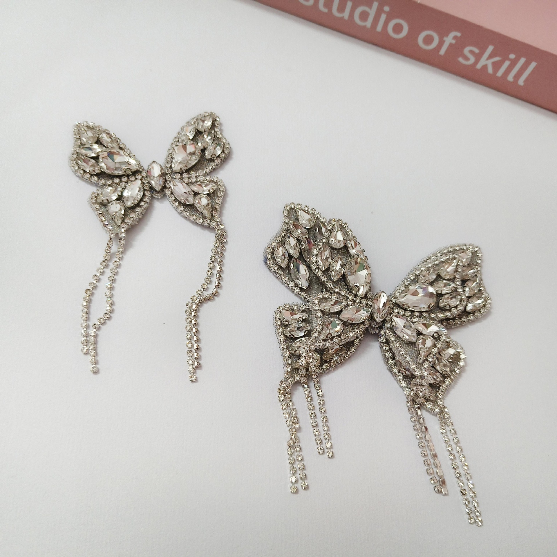 Parche Decorativo de Lazo con Strass y Cuentas, para Ropa/Zapatos, DIY