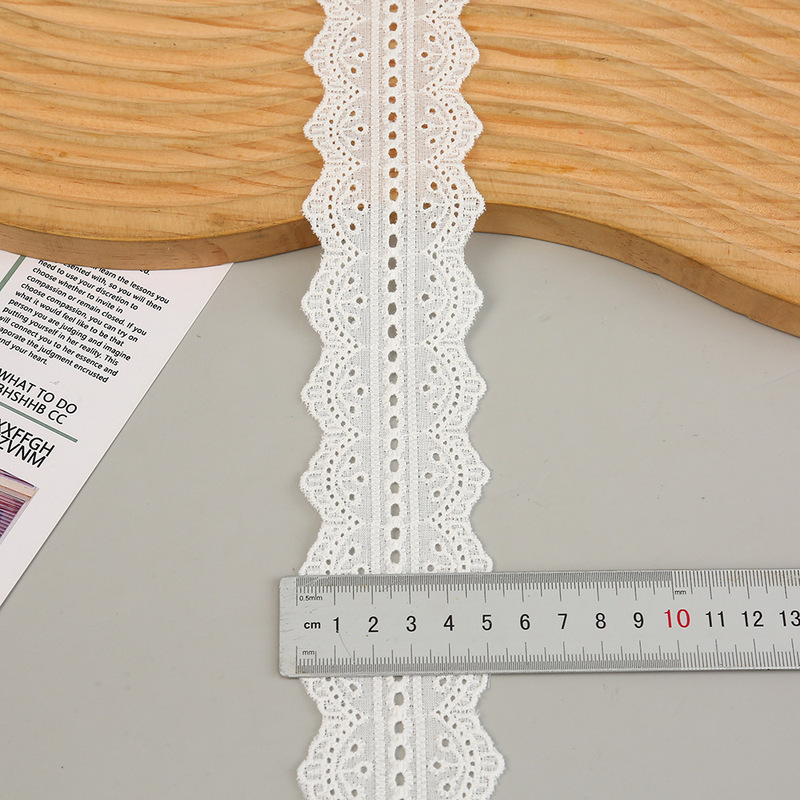 New water-soluble cotton fabric with embroidered double-layer pleated hollow decorative lace trim, small Chanel-style white lace trim accessory New water-soluble cotton fabric with embroidered double-layer pleated hollow decorative lace trim, small Chanel-style white lace trim accessory