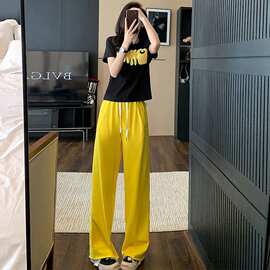 港风休闲运动套装女夏时尚洋气减龄印花T恤黄色垂感阔腿裤两件套