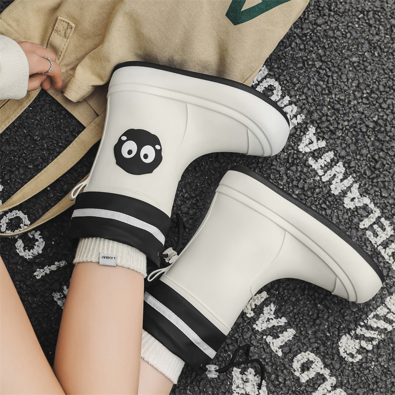 Children's Rain Boots, Girls' Non-Slip Water Shoes, Mid-Tube Student Rain Boots, Middle-Aged and Older Kidsren's Rain Boots, Cartoon Family Rain Boots for Women