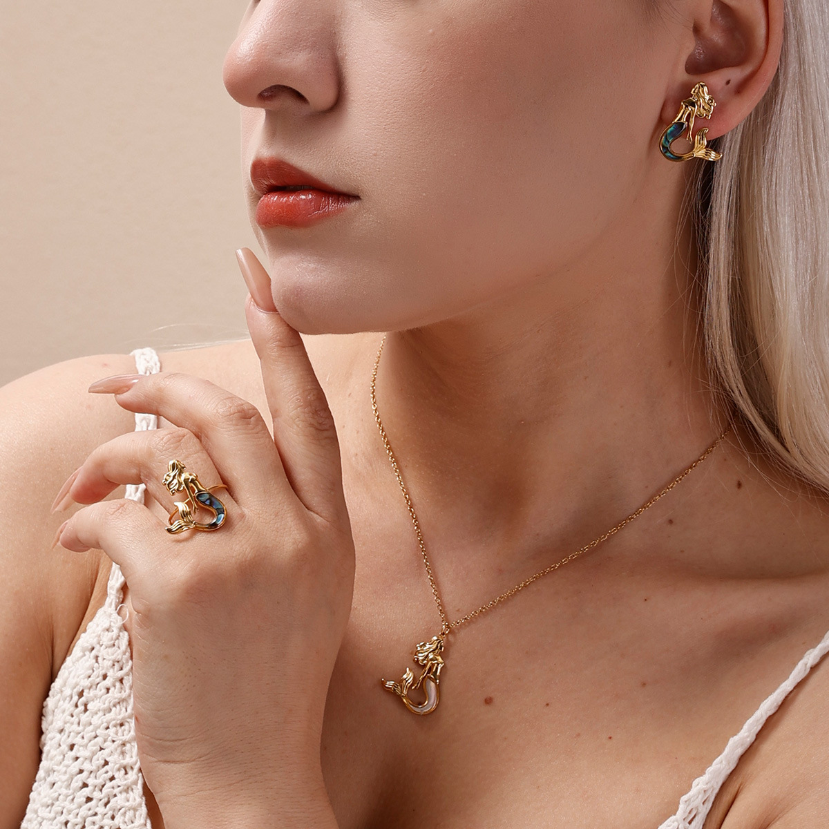 Tena collar de acero inoxidable europeo y americano femenino nicho mitología griega sirena collar de aceite de goteo hecho a mano traje de pendientes femenino