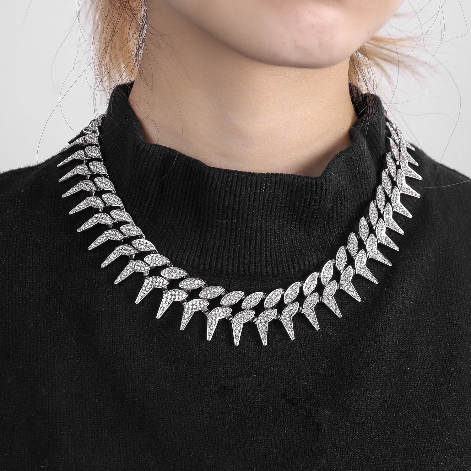 Thorn Alloy Necklace And Cuban Bracelet Set For Men And Women_voghion.com