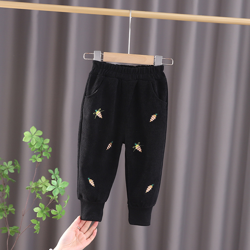 검은 당근 바지 싱글 피스