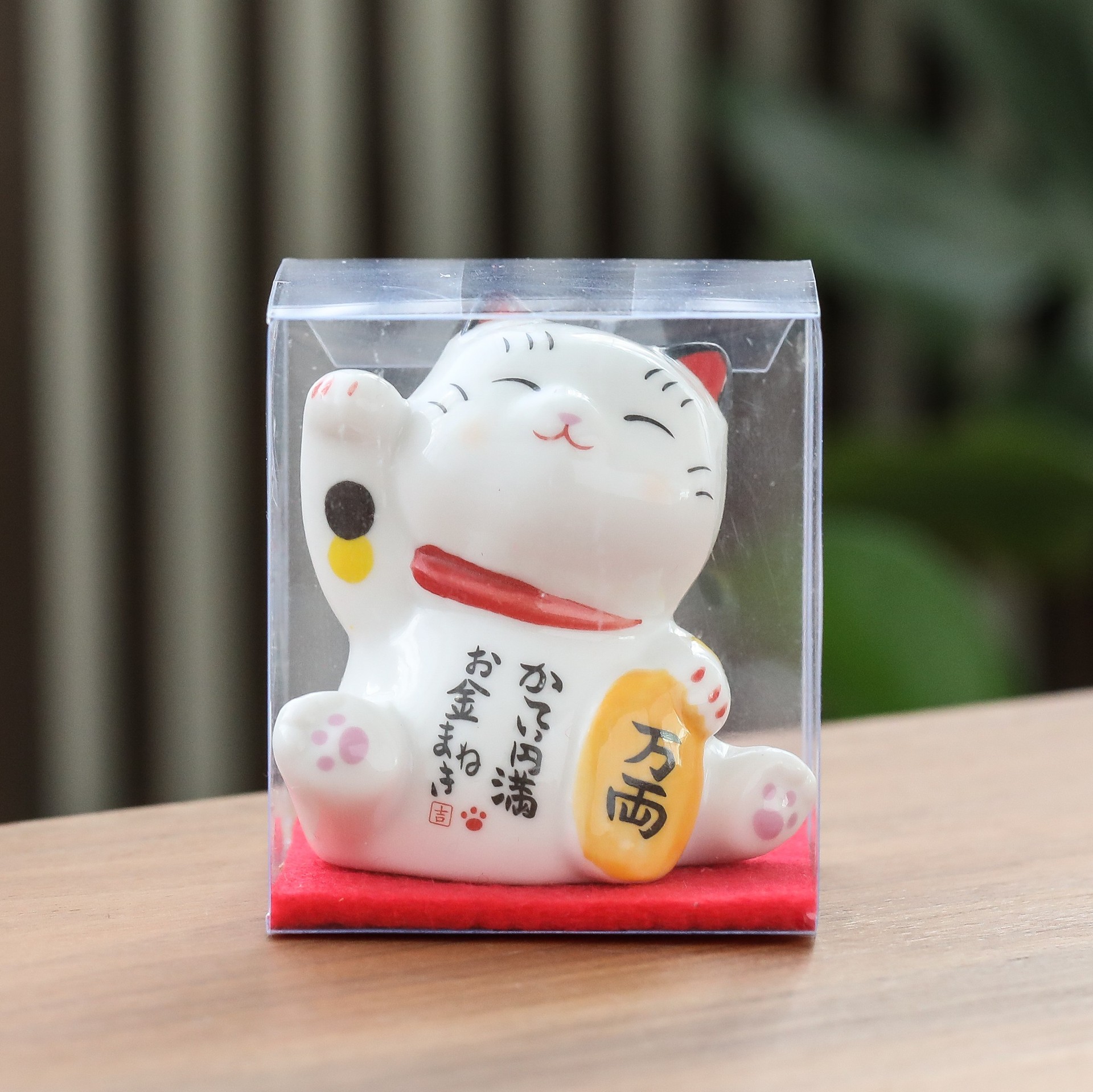 文創zakka日本式雑貨陶磁器招き猫動物車載置物家庭陶磁器工芸品プレゼント