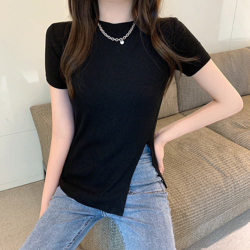 2025 Summer Trendy Slim Fit Side Slit Black Short Sleeve T-Shirt for Women - Unique and Fashionable Top