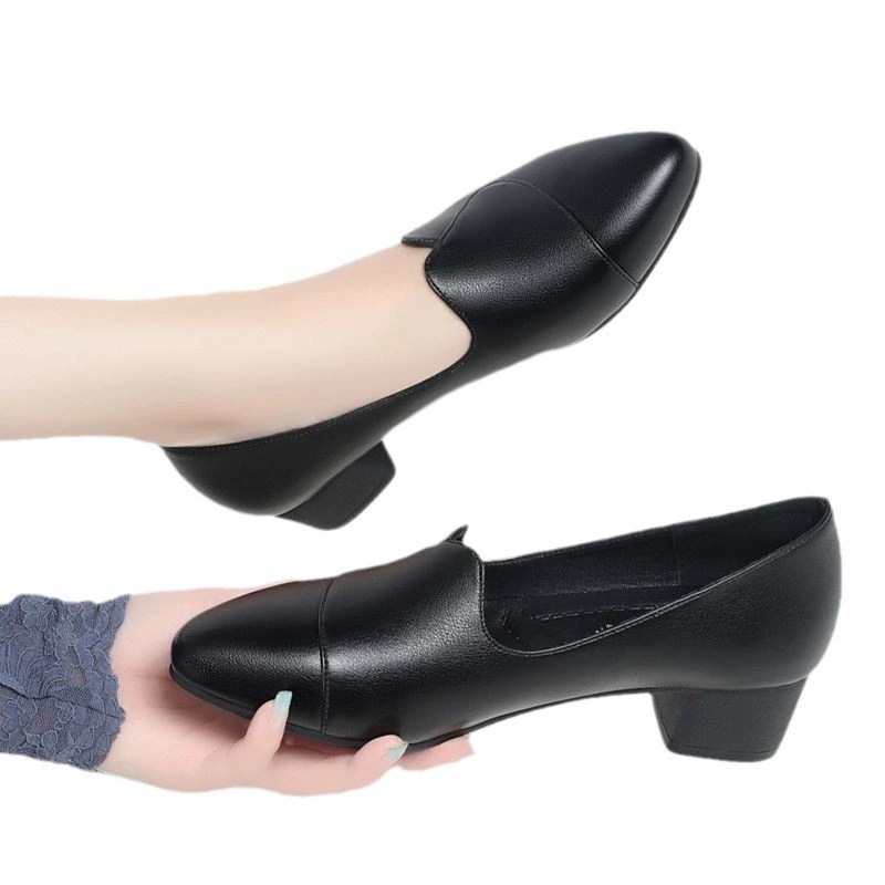 Универсальные дышащие туфли с острым носком для мам, мягкая подошва, осень, тренд сезона