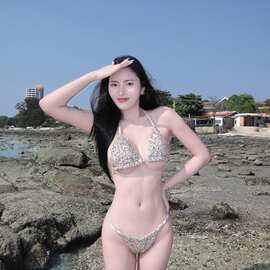 2026夏泳衣女分体比基尼性感钢托披肩长裙遮肉高级感海岛温泉泳装