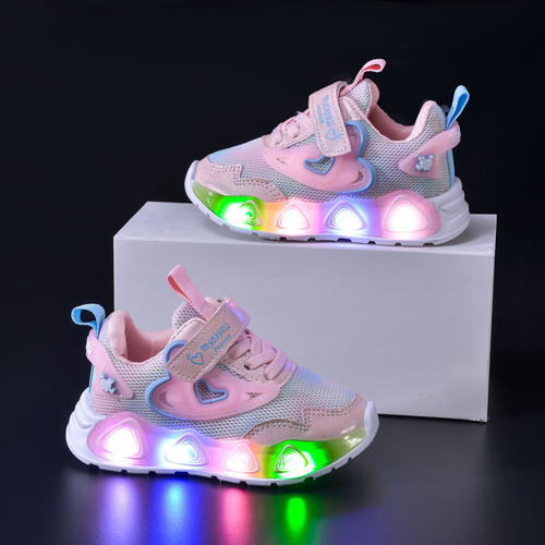 Spring New Girl's Shoes with LED Lighting, Sporty Dad Shoes for Young Children, Trendy Brand Glowing Casual Shoes