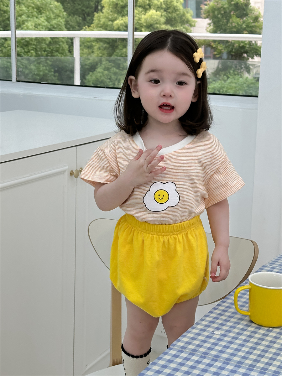 Baby verano delgado bolsas de niñas con un conjunto delgado 2025 ropa infantil coreana para niños con dos piezas