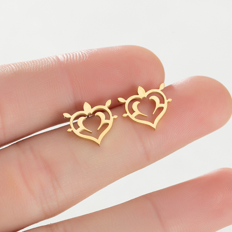 Daily Occasion 304 Stainless Steel Material PVD Coated 18K Gold Real Gold Plated Geometric Letter Heart Shape 304 Stainless Steel Simple Style Waterproof Non Tarnish Ear Studs