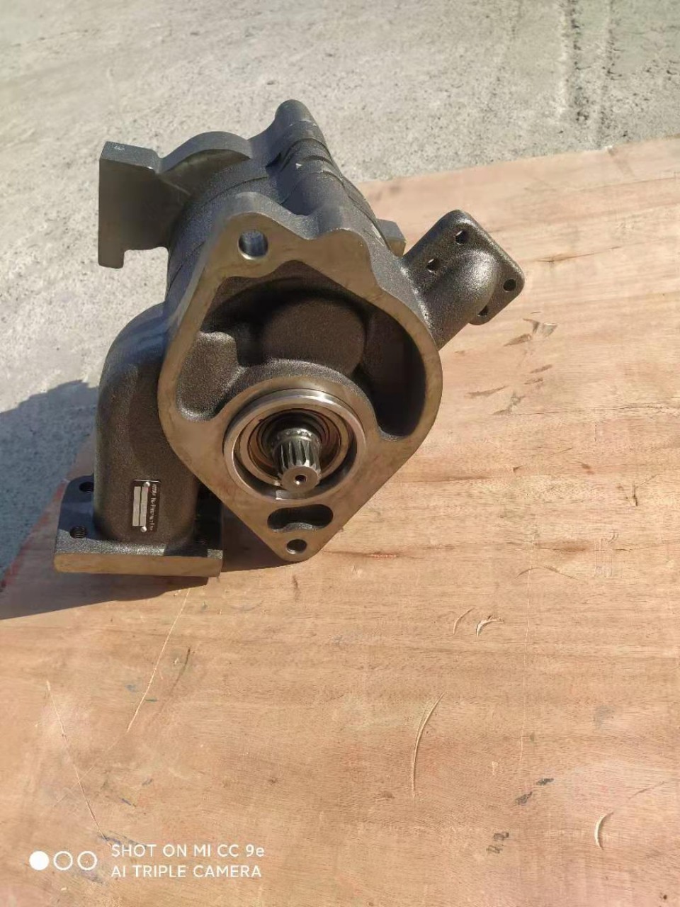 卡特彼勒集材机水泵-卡特集材机水泵