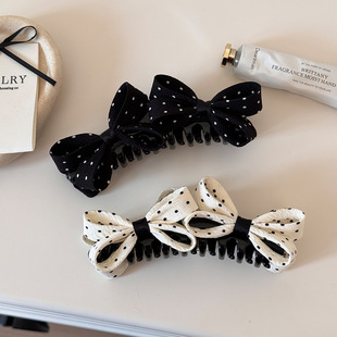��ʽ�ڰײ��c�����Y�l�AŮ�͹������^�P�lץ�A���|�������Rβ�l��