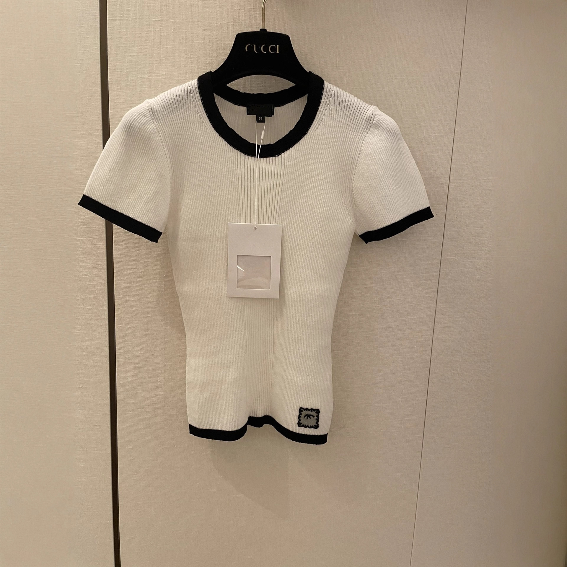 2025 New Nanyou Elegant Versatile Lace Micro-Label Color Matching Slim Short-Sleeved Knitted Top for Women