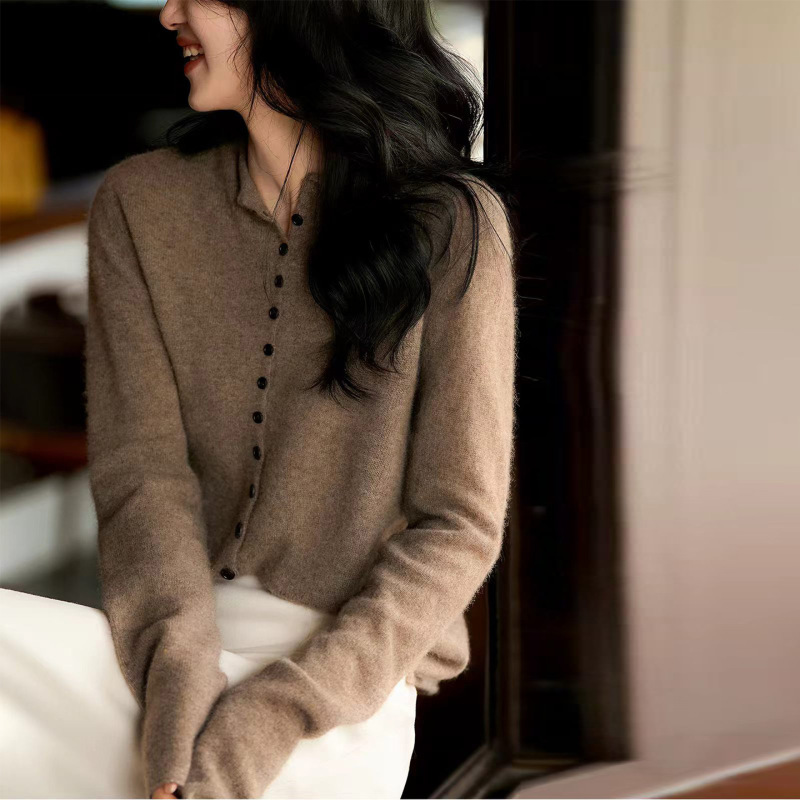 [100% Merino Wool] Women's Autumn/Winter Single-Breasted Multi-Button Wool Cardigan, Simple and Loose-Fit Sweater with Rolled Hem and Round Neck