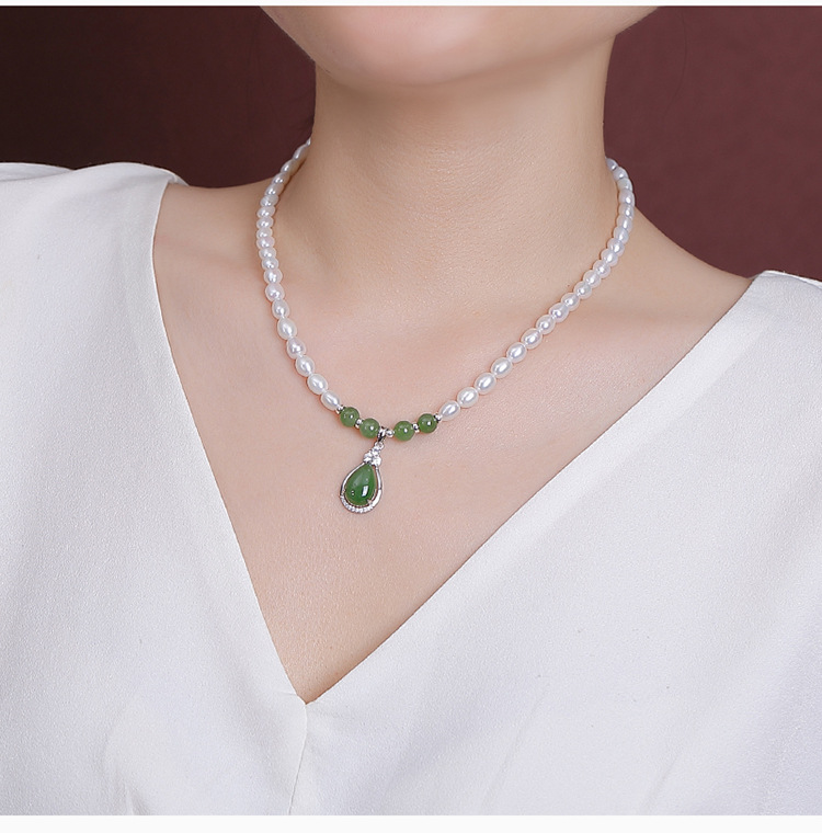 Vòng cổ bạc S925 mạ vàng đính ngọc trai nước ngọt và ngọc Hetian Jasper hình giọt nước — Mẫu bạc chi tiết 7