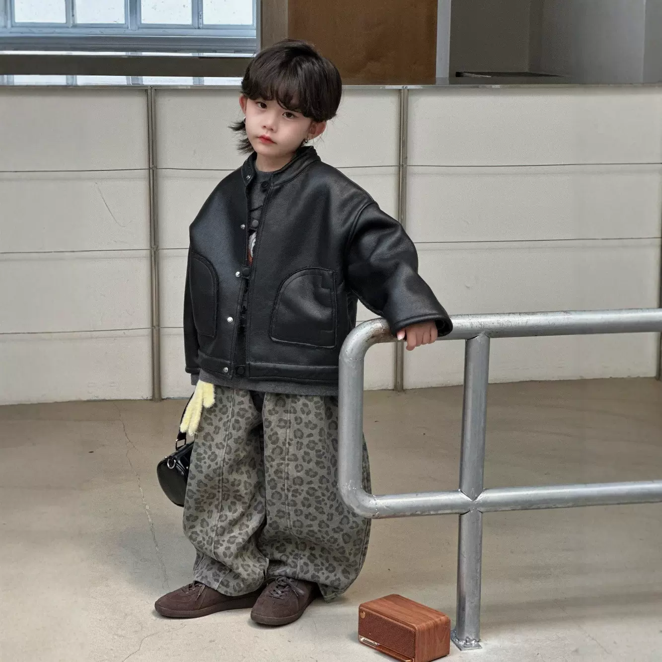 男童皮衣外套秋冬加绒款机车中小儿童2025新款韩版pu夹克宝宝冬装