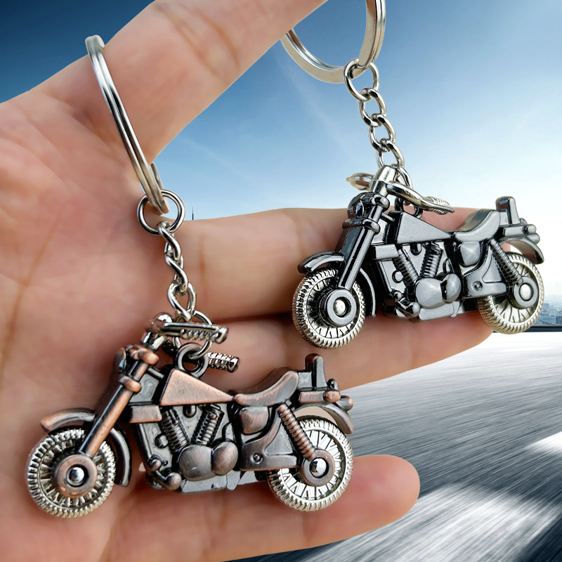Creative heavy motorcycle keychain customized motorcycle keychain off-road motorcycle keychain trendy men's small pendant