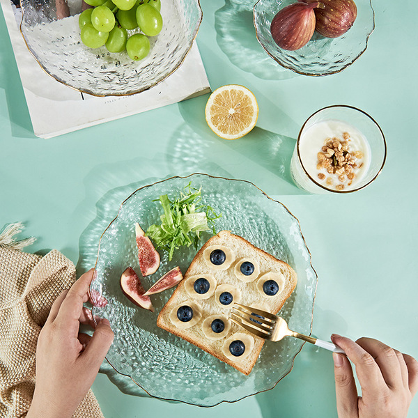 Glass dinner plate for home use
