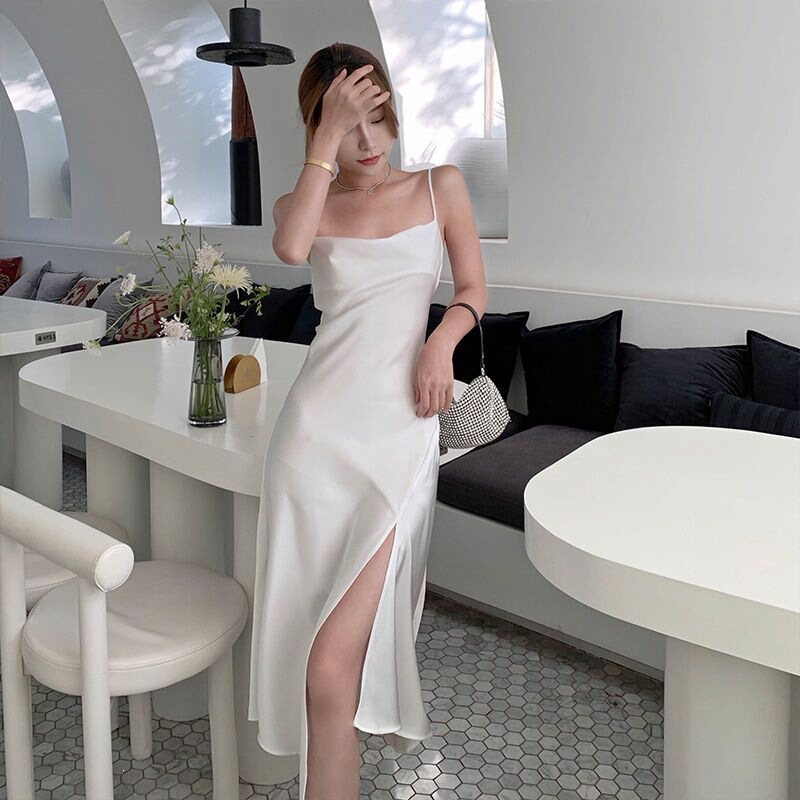 French-Style Acetate Satin Dress with a High-End Feel, White Draped Collar, Slit, and Straps, Sexy Beach Vacation Long Dress for Summer French-Style Acetate Satin Dress with a High-End Feel, White Draped Collar, Slit, and Straps, Sexy Beach Vacation Long Dress for Summer