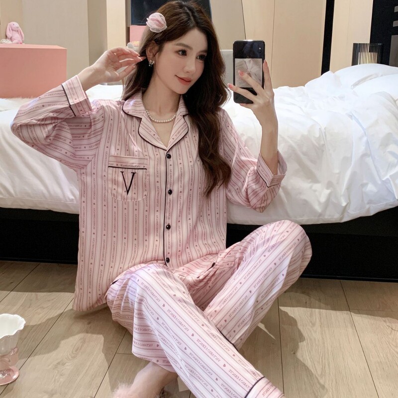 High-End Luxury Pajamas for Women 2023 New Spring & Fall Fashion Simple Casual Casual Comfortable Design Home Wear Set
