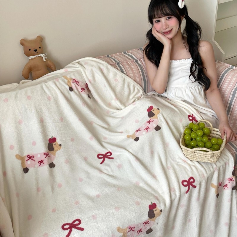 インスガールズミルクベルベットブランケット、夏用エアコンブランケット、オフィス昼寝用小型ブランケット、コーラルベルベットソファカバー|undefined