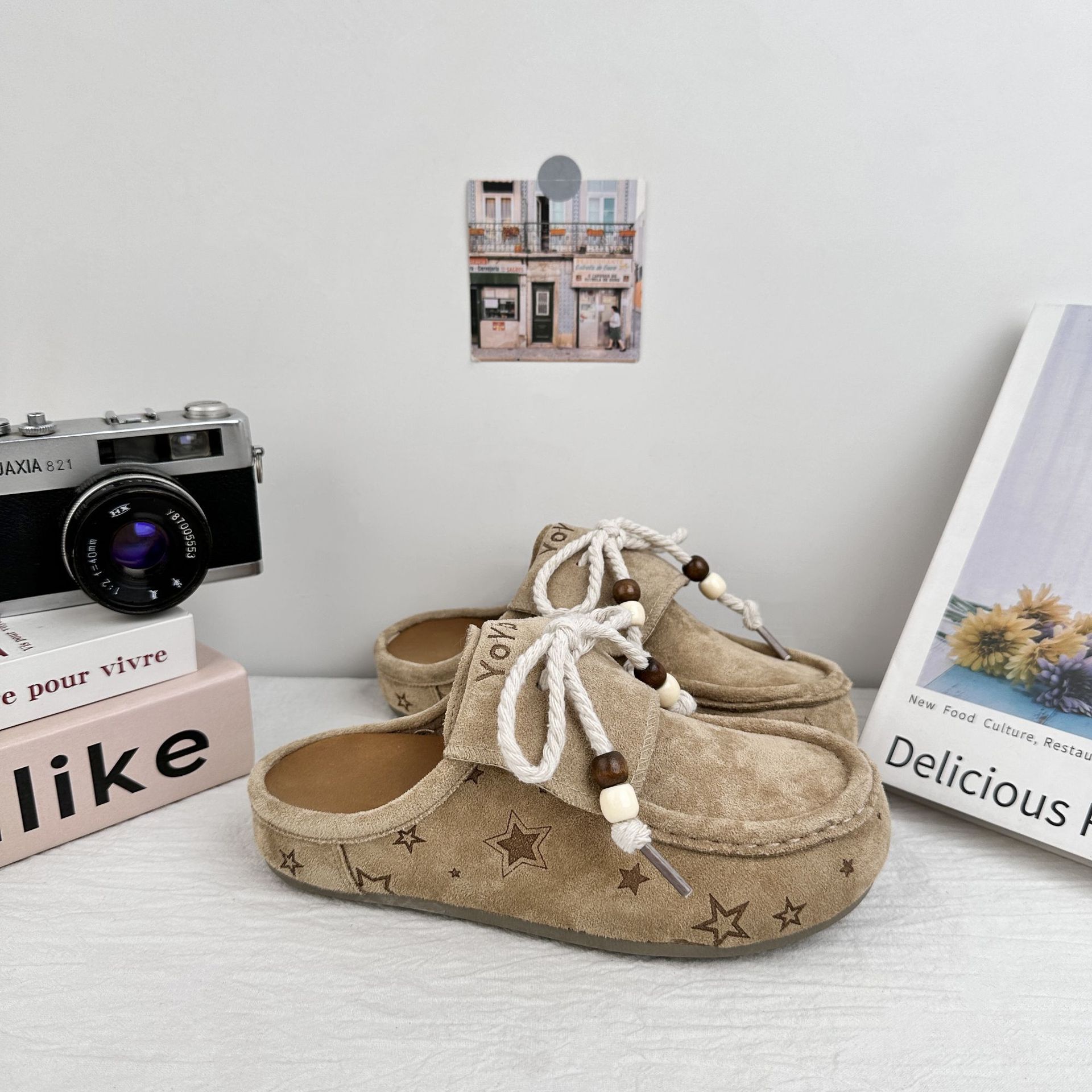 Yuanbo Baotou medio zapatillas mujeres 2025 verano nuevo bolken de mujer zapatos blancos pequeños zapatos de skate zapatos casuales