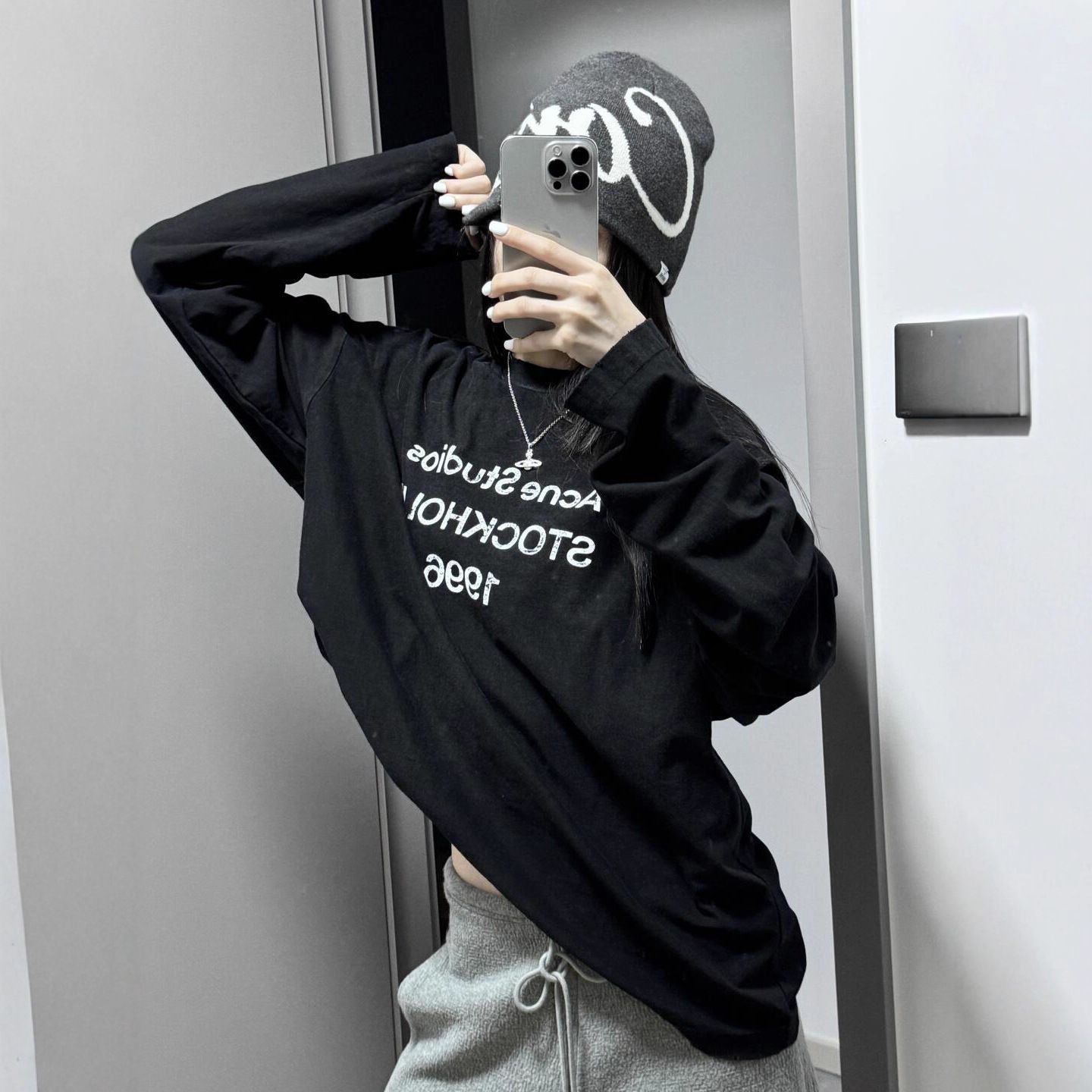 [라이브 품질 230g Combed Tight 100 면 백 백 칼라 긴 소매 라운드 넥 티셔츠] 편지 인쇄