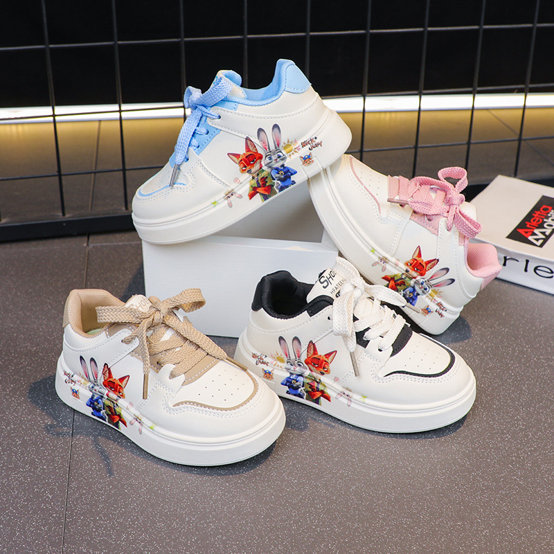 Children's sneakers
