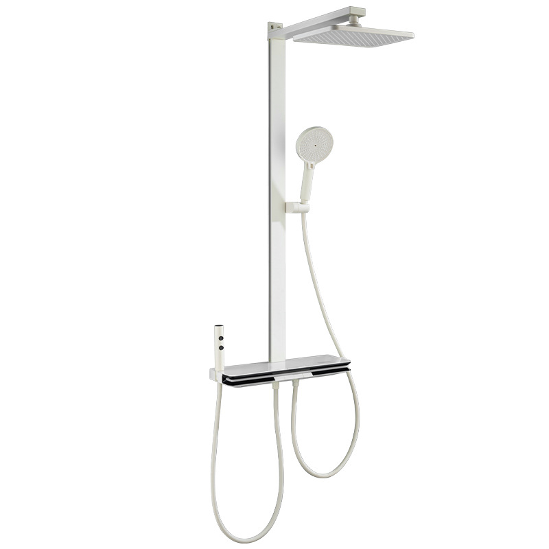 La versión insignia de la pantalla digital contra la pared, la nueva luz ambiental de la cintura trasera, el conjunto de ducha de ducha de almacenamiento de teclas de piano, el conjunto completo de cobre