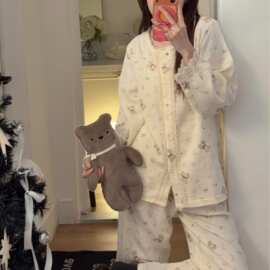 韩系蕾丝花边圆领卡通小熊纱布睡衣女 温柔长袖居家两件套
