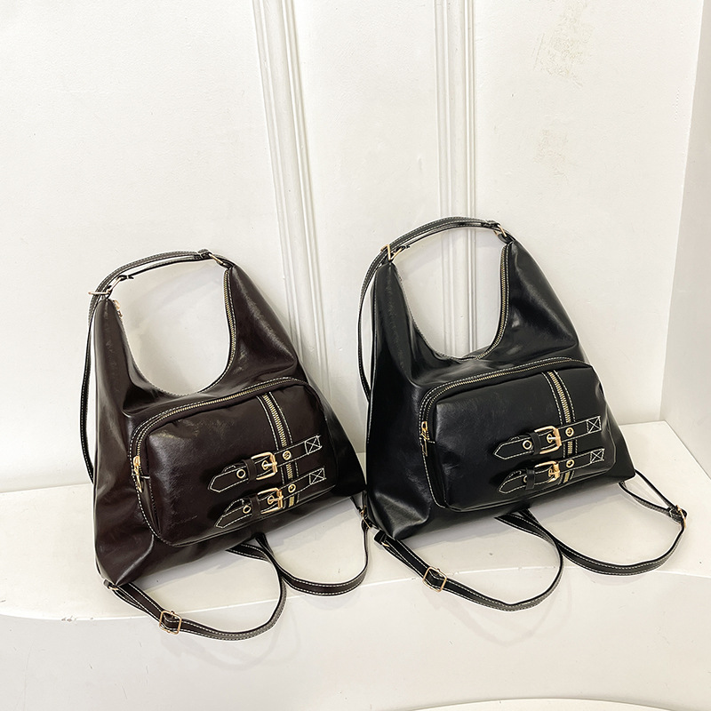 Nuevo bolso de mujer relajado retro estilo universitario bolso de hombro cinturón de botón de aguja decoración bolso de brazo de locomotora